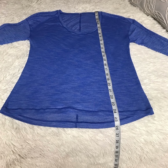 Lululemon 5 Mile Long Sleeve - blue- Size None - measurements In the Photos - Picture 14 of 14
